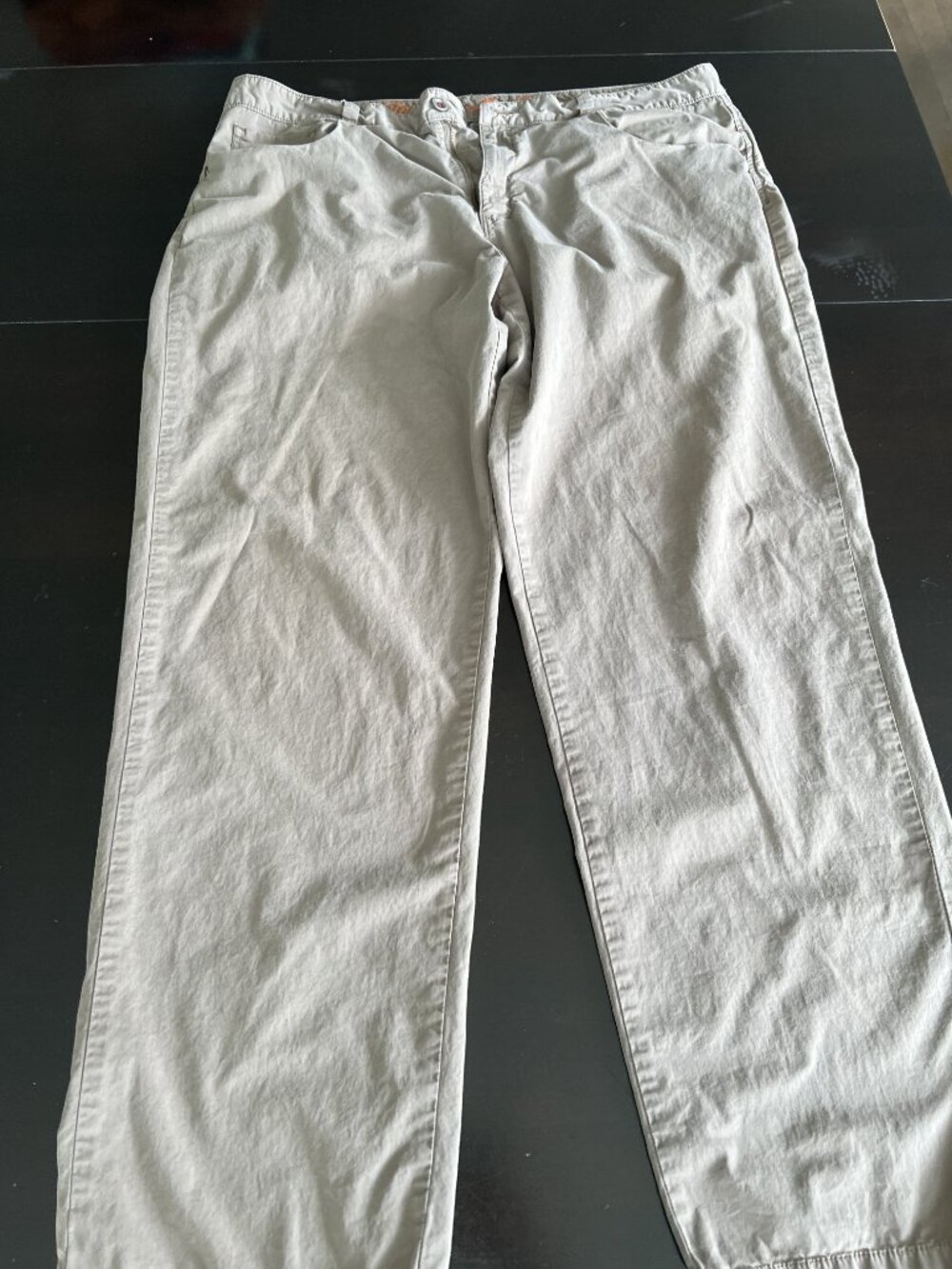 Tommy Bahama 5 Pocket Pants Men’s Size 40 Khaki Stretch Casual